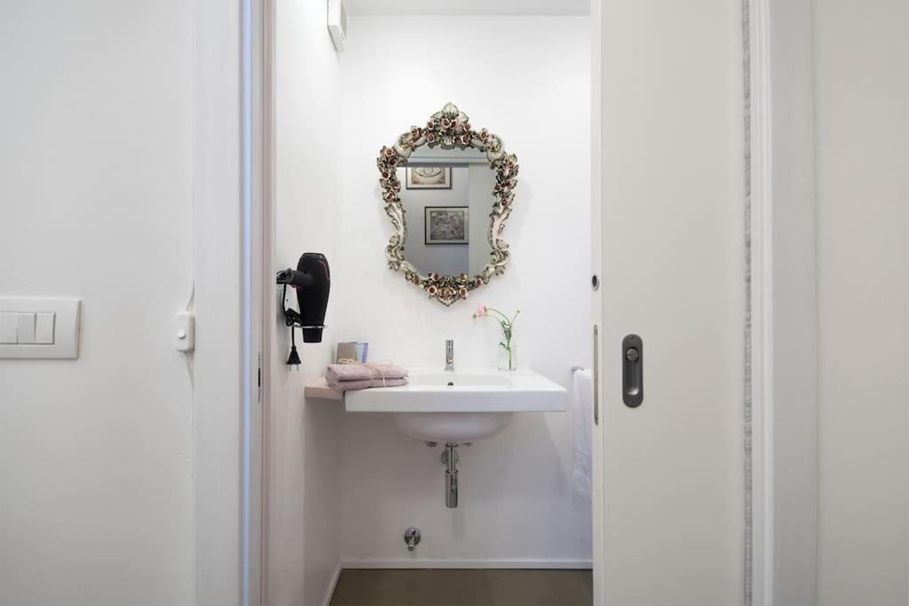 Romantic Loft Porta Venezia Milano Exteriör bild